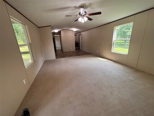 property at 10 S Walnut Lake Dr