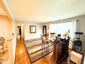 524 Pennsylvania Ave in Brick, NJ - Building Photo - Building Photo