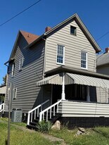 1039 Stieren Ave in Brackenridge, PA - Building Photo