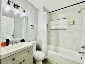 2402 Kiwanis Ave in Lakeland, FL - Building Photo - Building Photo