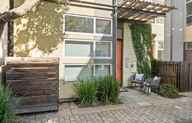 29 Covent Ln in Oakland, CA - Building Photo - Building Photo