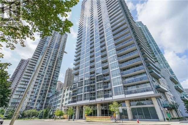 223-1223 Webb Dr in Mississauga, ON - Building Photo