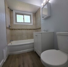 15002 Lotus Dr in Cleveland, OH - Building Photo - Building Photo