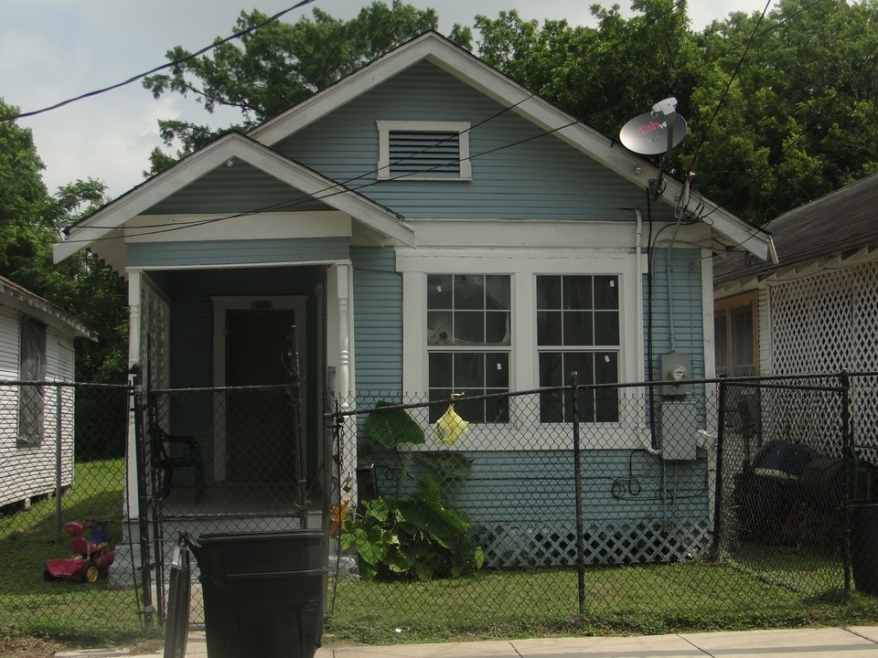 2719 Canfield St in Houston, TX - Building Photo