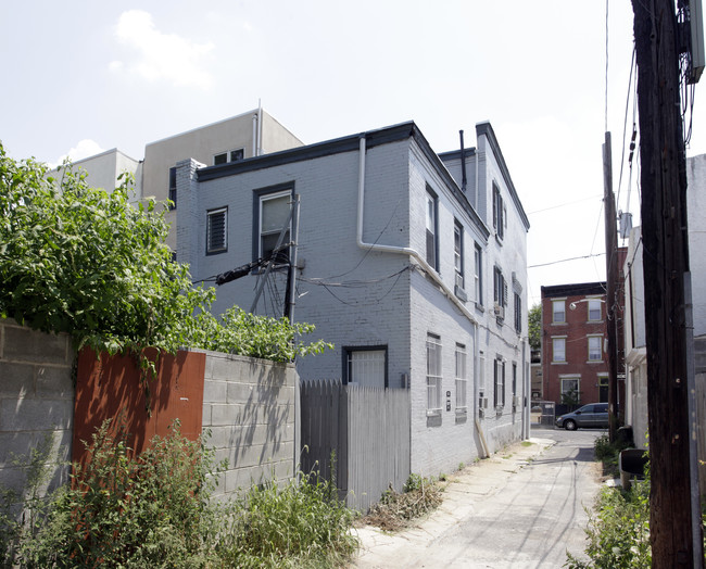 734 S 20th St in Philadelphia, PA - Building Photo - Building Photo