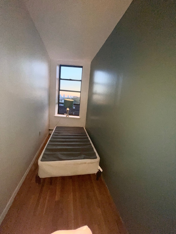 property at 1264 Sheridan Ave