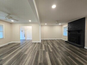 3 Valleybrook Ct in Sumter, SC - Building Photo - Building Photo