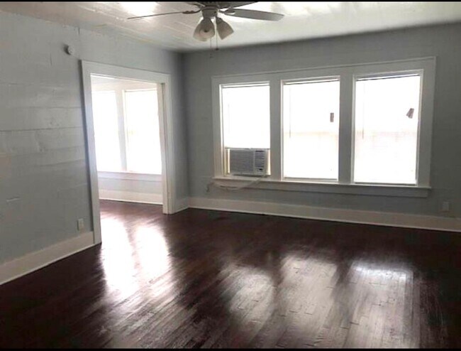 1658 W Main St-Unit -1 in Houston, TX - Building Photo - Building Photo