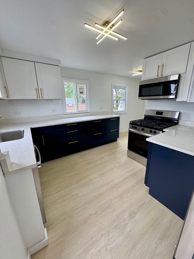 property at 1335 Marengo Ave
