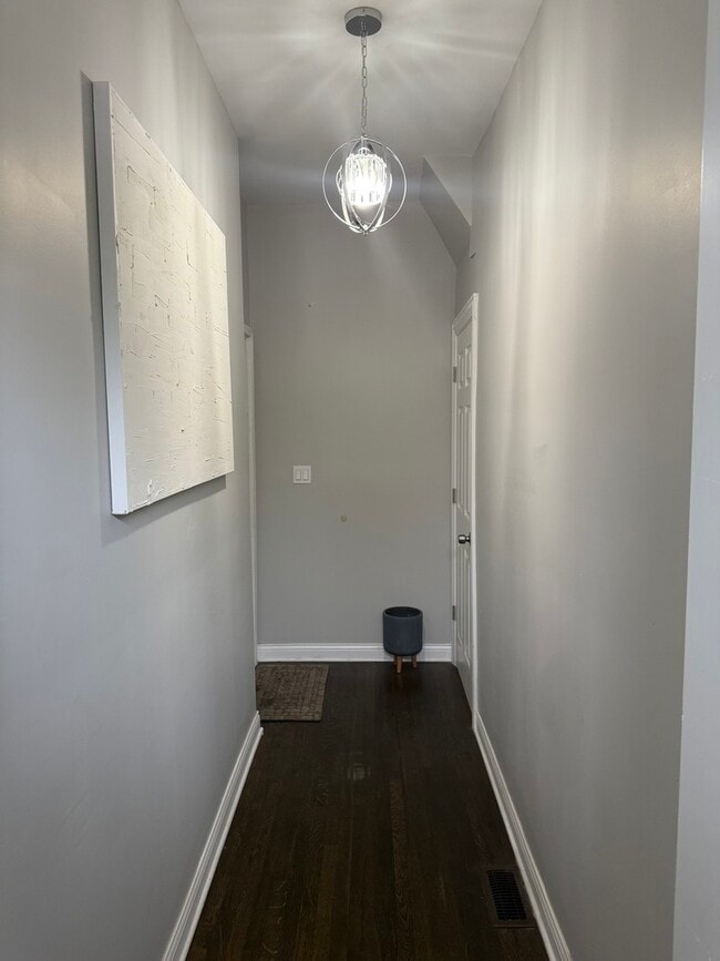 7010 S King Dr in Chicago, IL - Building Photo - Building Photo