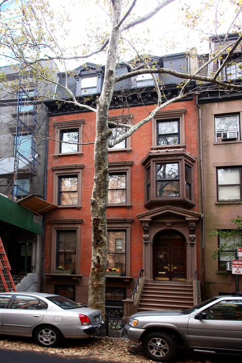 48 Remsen St in Brooklyn, NY - Building Photo