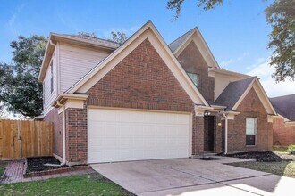 4005 Ashwood Dr in Pearland, TX - Building Photo - Building Photo