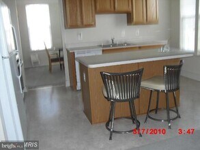 5800 Clipper Ln in Columbia, MD - Building Photo - Building Photo