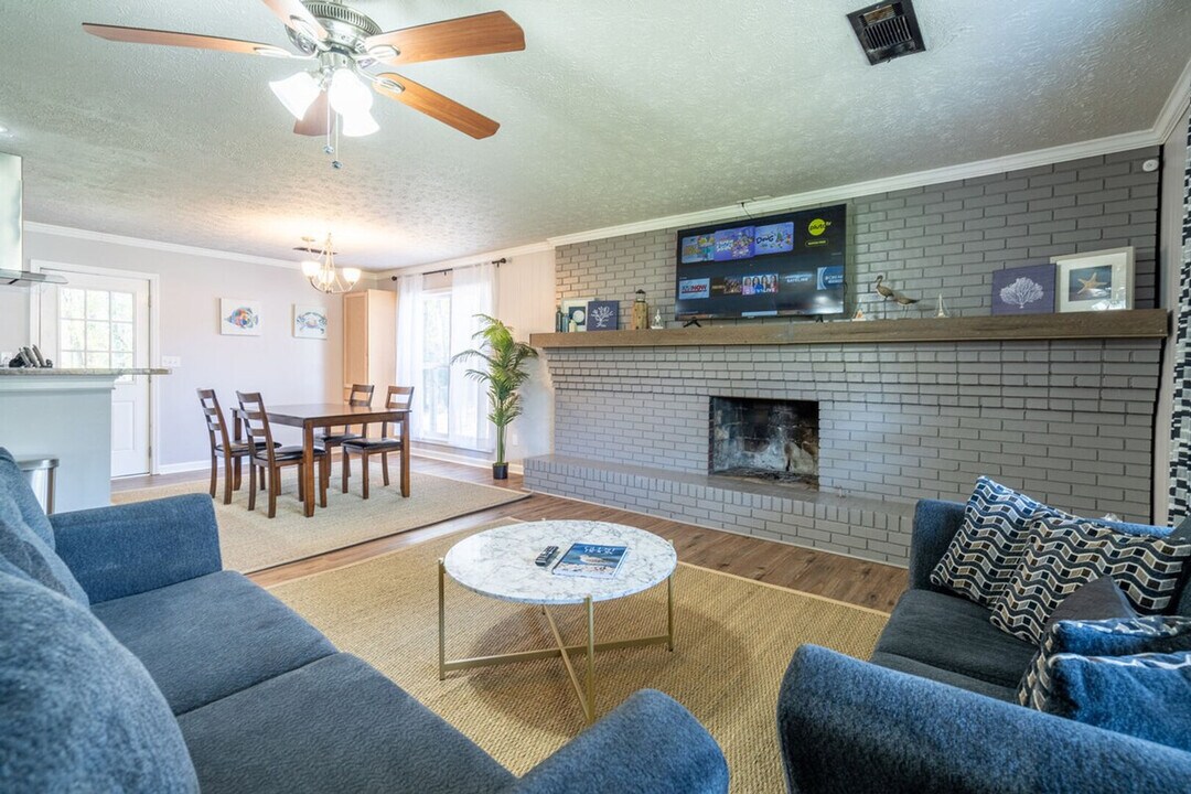 4362 Park Cir in Acworth, GA - Building Photo
