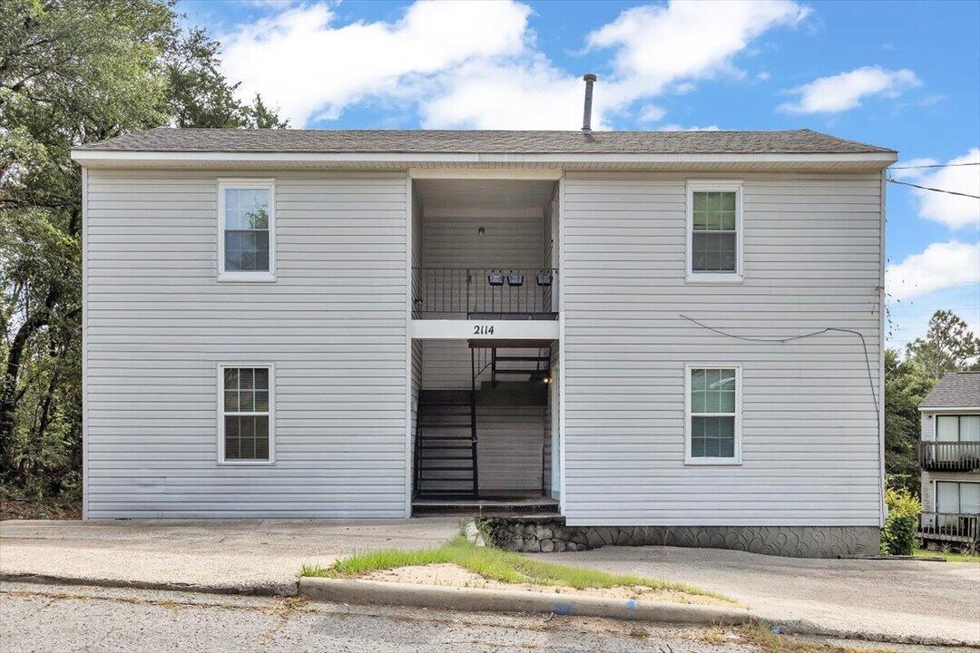 2114 Vandivere Rd in Augusta, GA - Building Photo