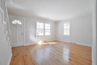 225 Henderson St in Jackson, MO - Building Photo - Building Photo