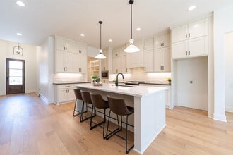 15004 Matterhorn Lp in Maumelle, AR - Building Photo - Building Photo
