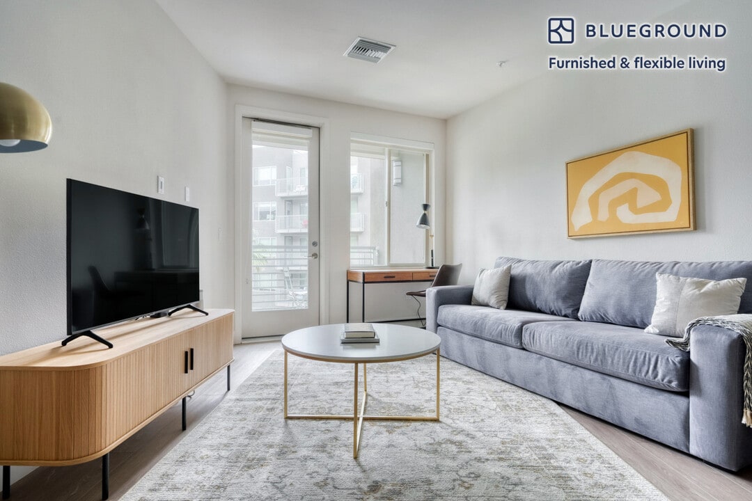 45060 Synergy St-Unit -FL3-ID771 in Fremont, CA - Building Photo