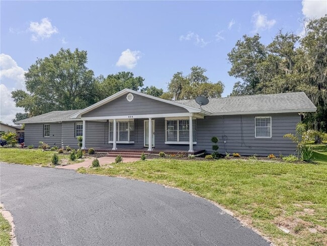 property at 604 Ponderosa Dr