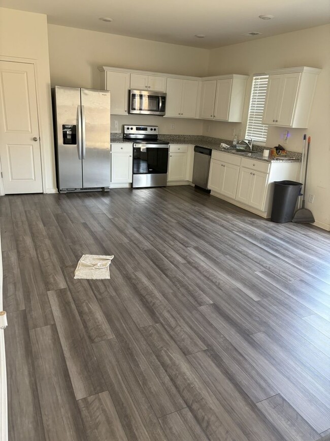 property at 419 Matera Dr NW