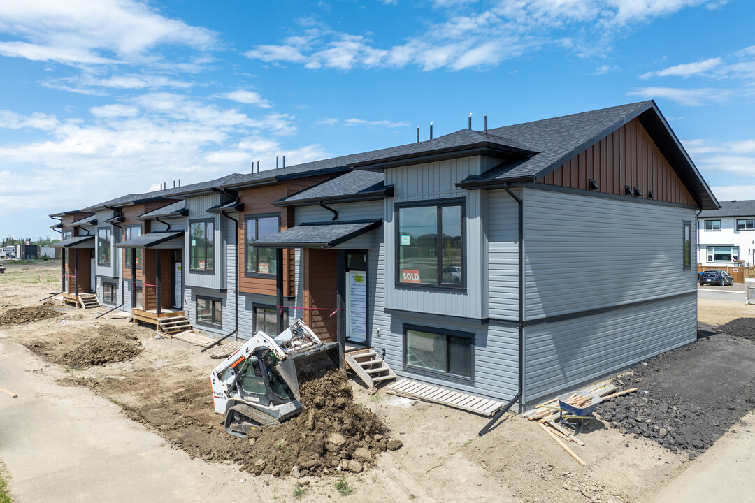 Timberlands in Red Deer, AB - Building Photo