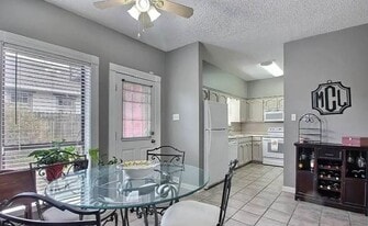 8024 Picardy Ave in Baton Rouge, LA - Building Photo