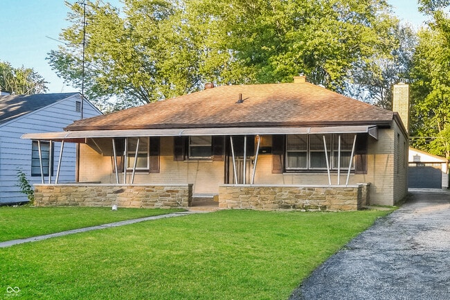 4769 N Mitchner Ave in Indianapolis, IN - Foto de edificio - Building Photo
