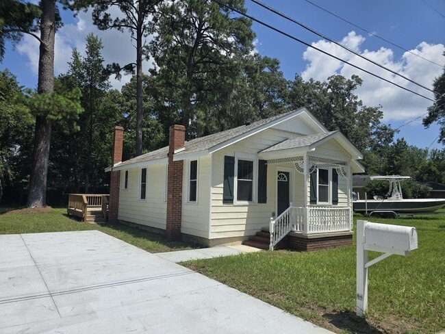 property at 14 W Back Rd