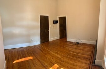 3827 Walnut St in Philadelphia, PA - Foto de edificio - Building Photo