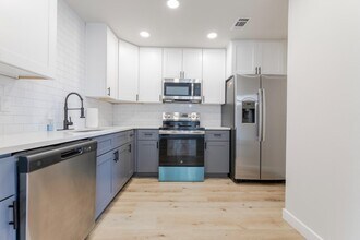 7410 Brandyridge in San Antonio, TX - Building Photo - Building Photo