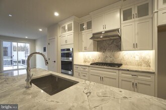 163 Mahogany Ln in King of Prussia, PA - Building Photo - Building Photo