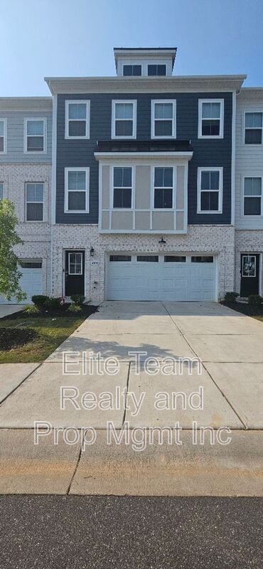 property at 4509 Forsyth Pl