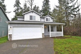 16814 123rd Ave Ct E in Puyallup, WA - Building Photo