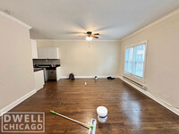 732 W Roscoe St, Unit 1N in Chicago, IL - Building Photo - Building Photo