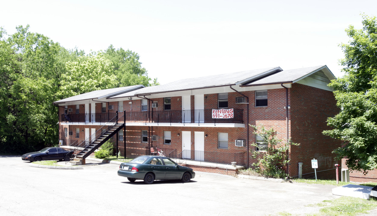 Arbor Place in Knoxville, TN - Building Photo