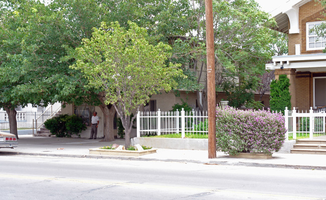 1414 Montana Ave in El Paso, TX - Building Photo - Building Photo