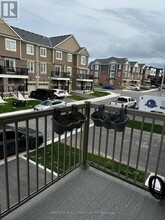 51 Hay Ln. in Barrie, ON - Building Photo - Building Photo
