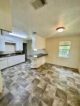 2605 Speight Ave in Waco, TX - Building Photo - Building Photo