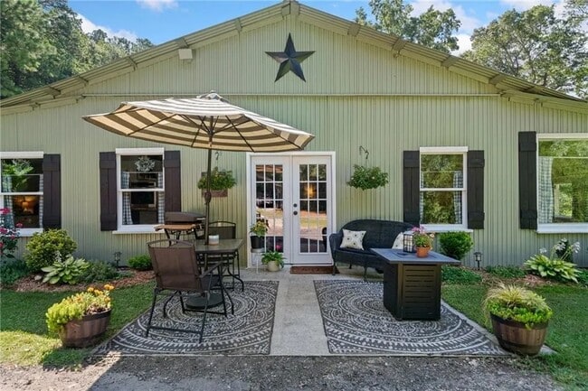 property at 86 Bevil Ridge Rd SE