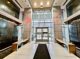 1310 NW Naito Pkwy in Portland, OR - Building Photo