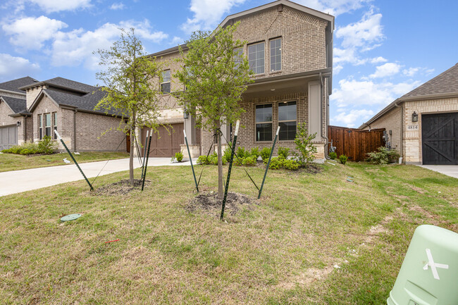 4818 Arc Bend Rd in Midlothian, TX - Building Photo - Building Photo