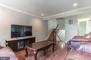 12657 Dulcinea Pl in Woodbridge, VA - Building Photo