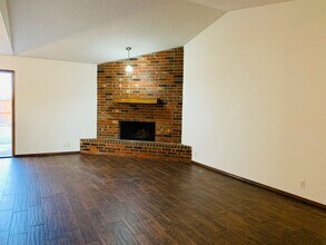 11630 Vail Dr in Oklahoma City, OK - Building Photo - Building Photo