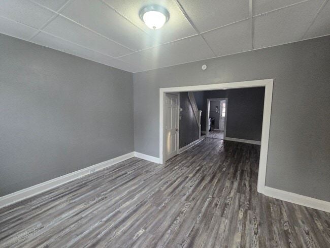 56 W Garrison St in Bethlehem, PA - Building Photo - Building Photo