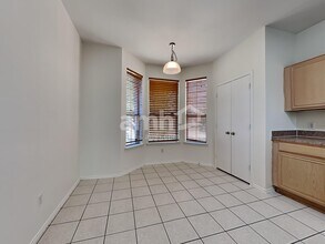 13344 Dove Ranch Rd in Roanoke, TX - Foto de edificio - Building Photo