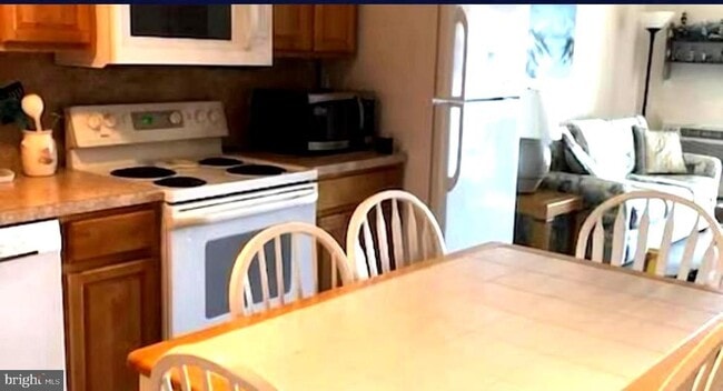 745 Mooring Rd in Ocean City, MD - Building Photo - Building Photo