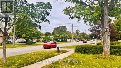469 Third Line in Oakville, ON - Building Photo - Building Photo