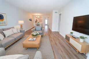 2660 SW 22nd Ave in Delray Beach, FL - Building Photo