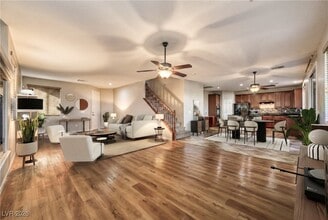 9028 Black Elk Ave in Las Vegas, NV - Building Photo - Building Photo