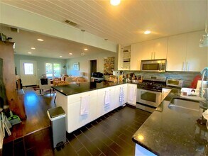 3801 Avenue G in Austin, TX - Building Photo - Building Photo